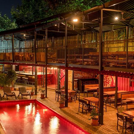 Beach Box Hotel Baga Gosavvy Collection Exterior foto